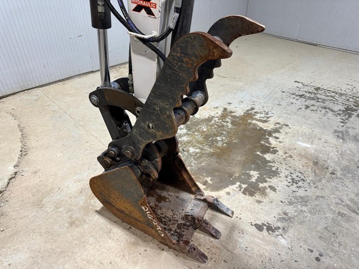 bobcat-e35i-image-9