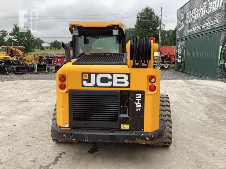 2018-jcb-3ts-8t-image-3
