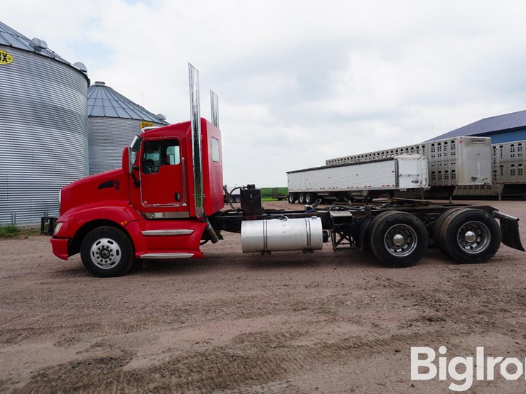2009-kenworth-t660-image-8