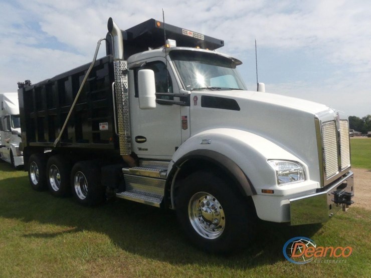 2024-kenworth-t880-image-1