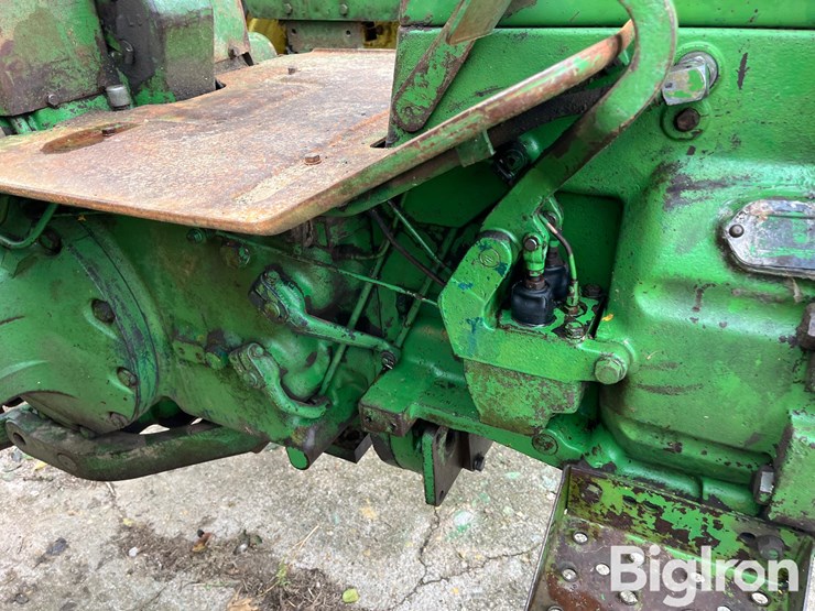 1961-john-deere-4010-image-17