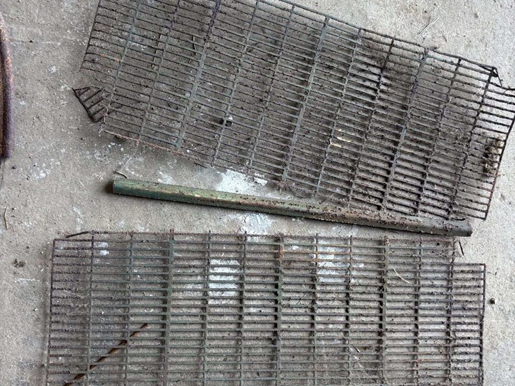 various-oliver-tractor-sheet-metal-image-16