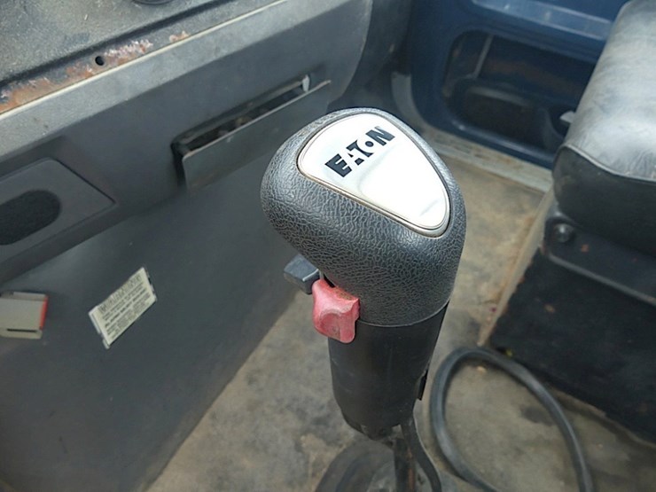 1997-ford-l9000-image-17