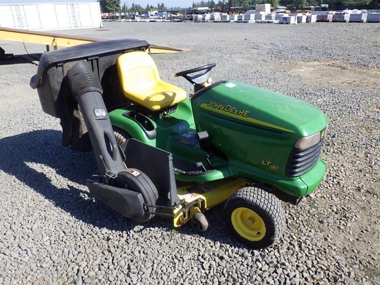 john-deere-lt190-image-2