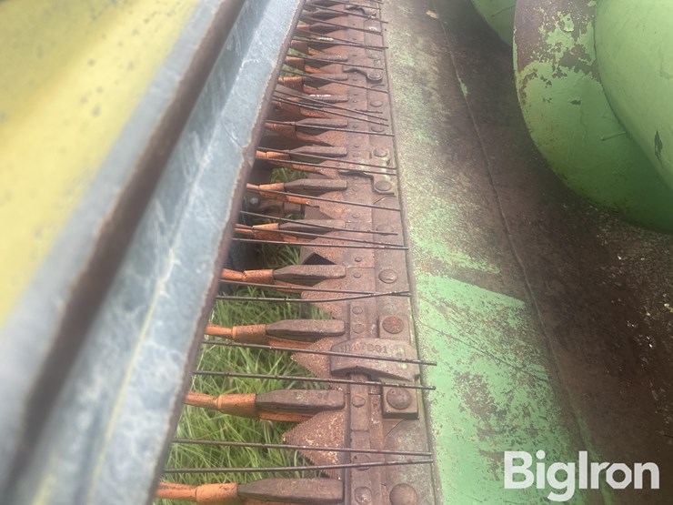 john-deere-224-image-10