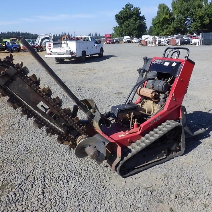 Barreto Tracked Trencher