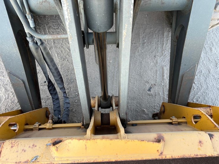 deere-310sj-image-10