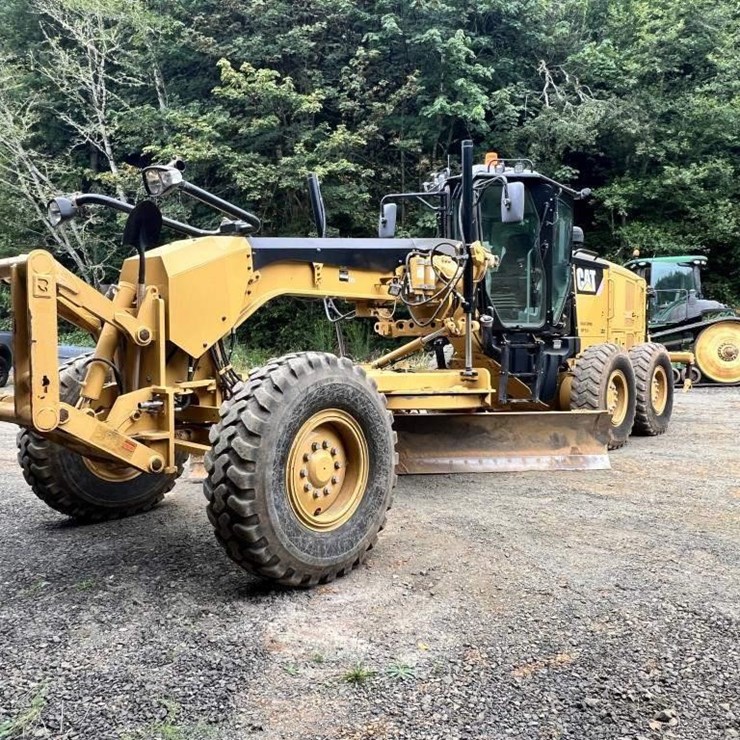 2013 CATERPILLAR 140M2