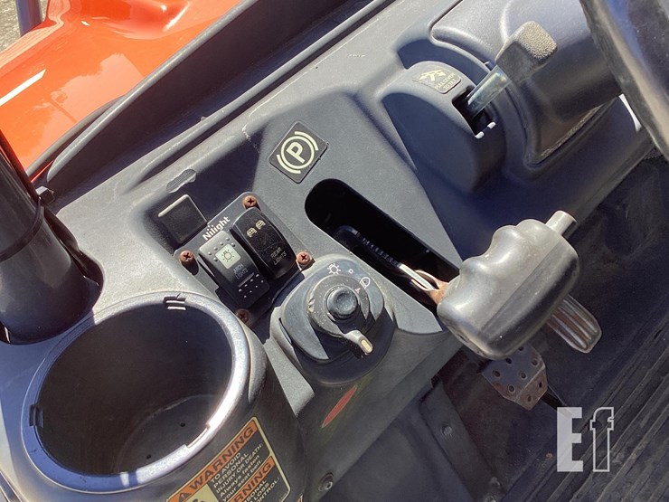 2016-kubota-rtv-x900-image-15