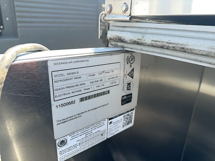 lot#--720----beverage-air-sm49n-s-single-sided-access--cold-wall-milk-cooler-image-4