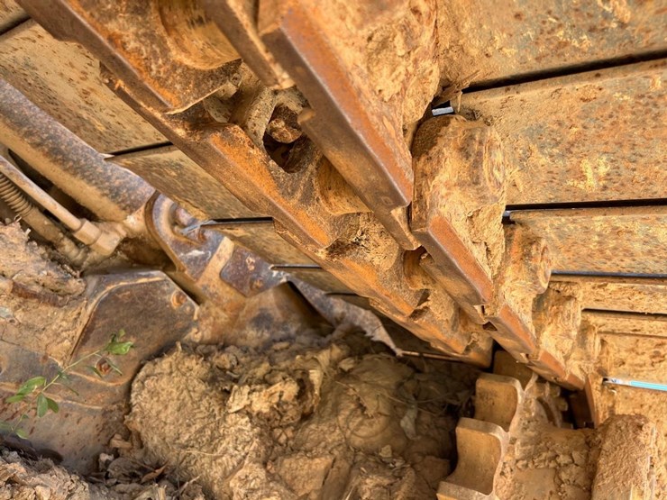 caterpillar-d5n-lgp-image-14