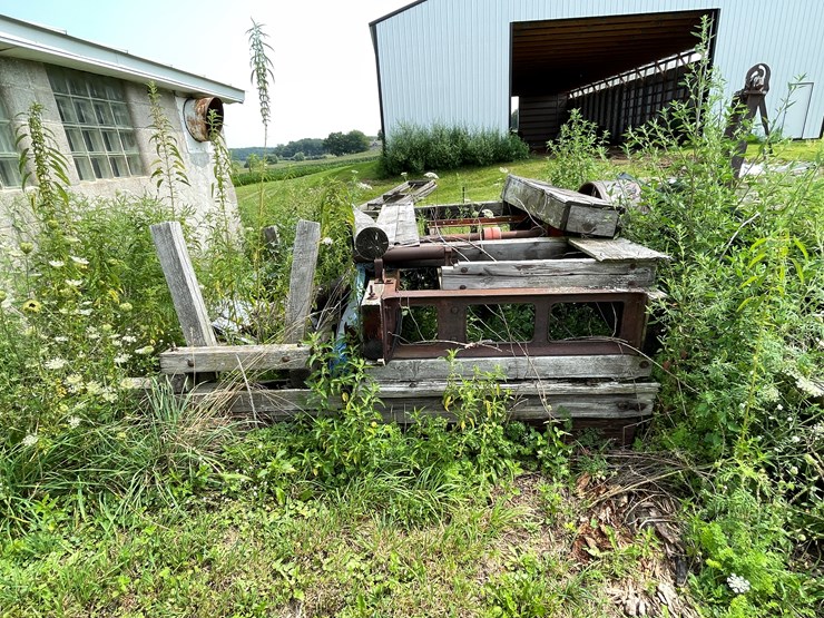 #5539-•-metal-saw-rig-image-2