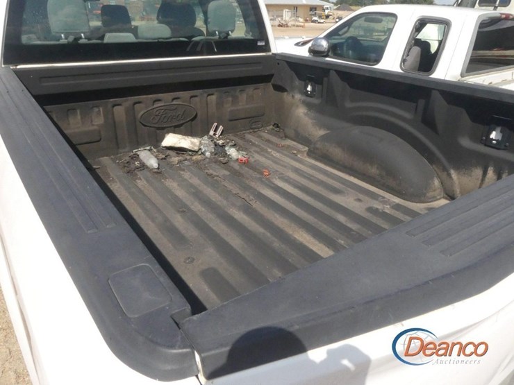 2017-ford-f150-image-4