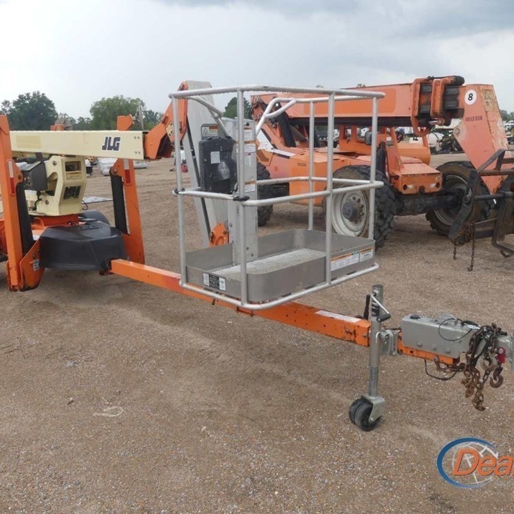 2019 JLG T500J