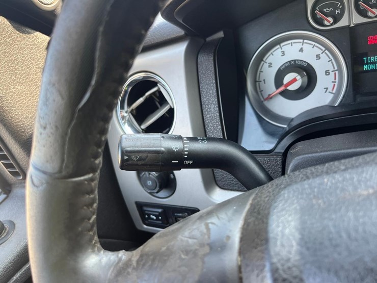 2010-ford-f150-image-27