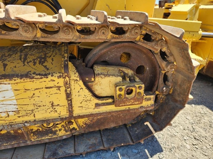 2006-komatsu-d31ex-21-image-19