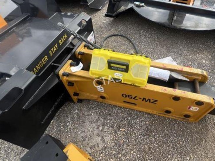#138-•-wolverine-skid-steer-hydraulic-breaker-image-1