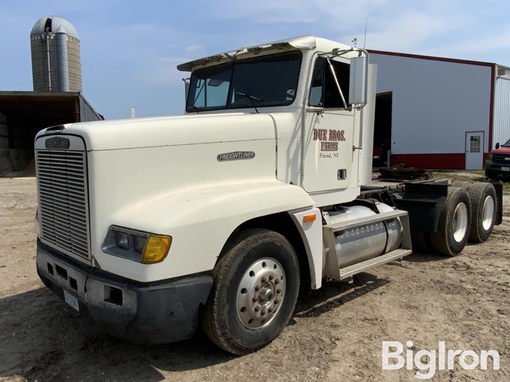 1989-freightliner-fld120-image-1