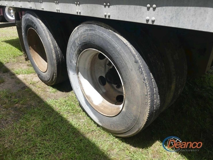 2007-vanguard-53'-van-trailer,-s/n-5v8va53227m707260:-t/a,-rear-barn-doors-image-2