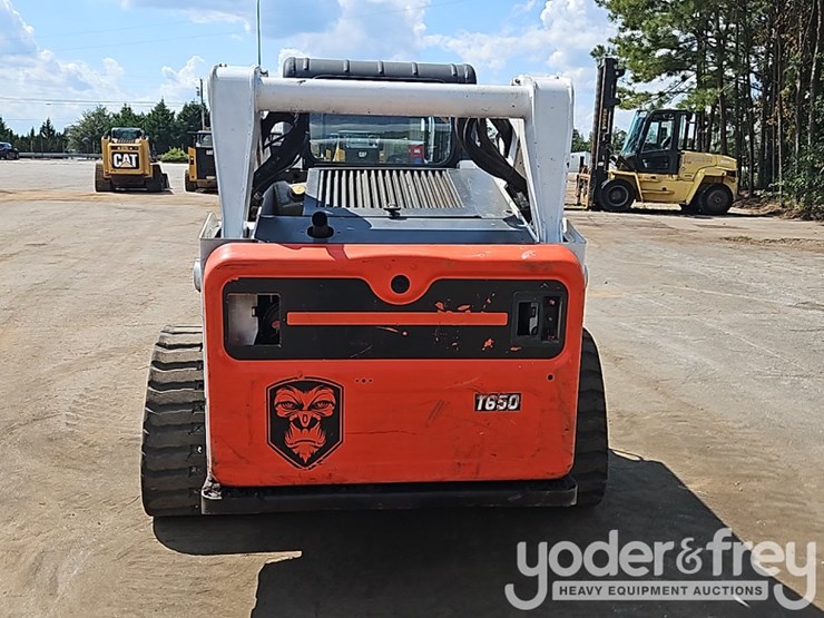 2014-bobcat-t650-image-21