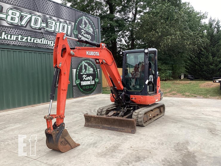 2017-kubota-kx040-4-image-8