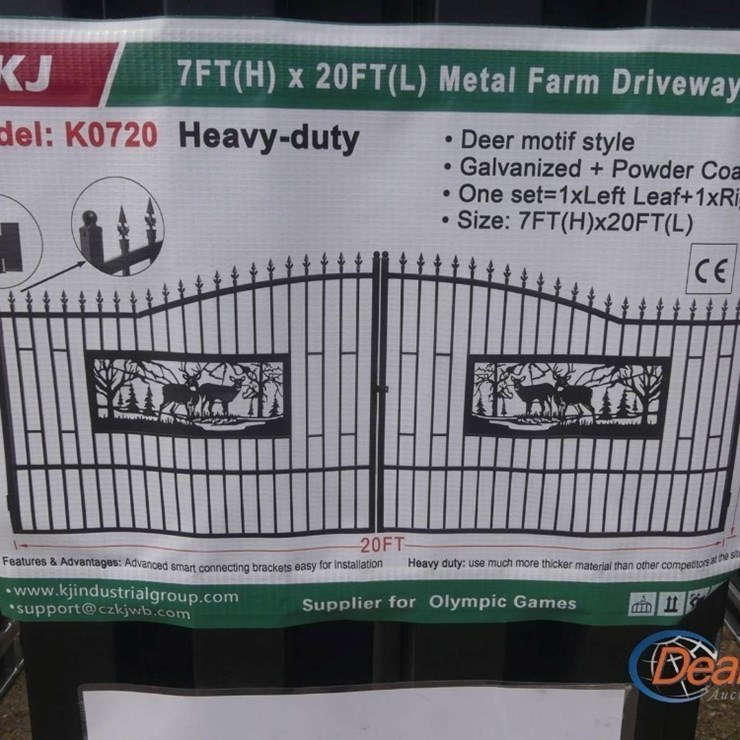 UNUSED 2025 7'X20' BI-PARTING METAL GATE: DEER MOTIF
