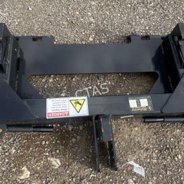 #150 • Wolverine Skid Steer 3 Point Quick Attach