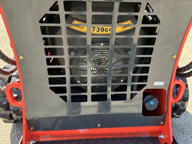 2025-aboss-gh380-skid-steer-track-loader-image-9