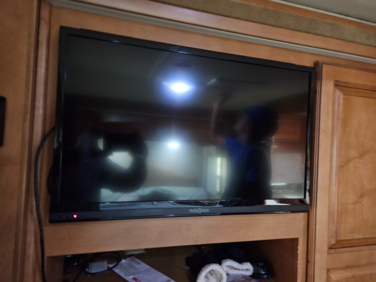#21543-•-2014-ford-f53-motorhome-image-85