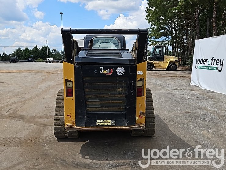 2020-caterpillar-299d3-image-22