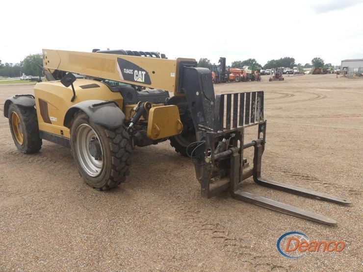2014-caterpillar-tl642c-image-1