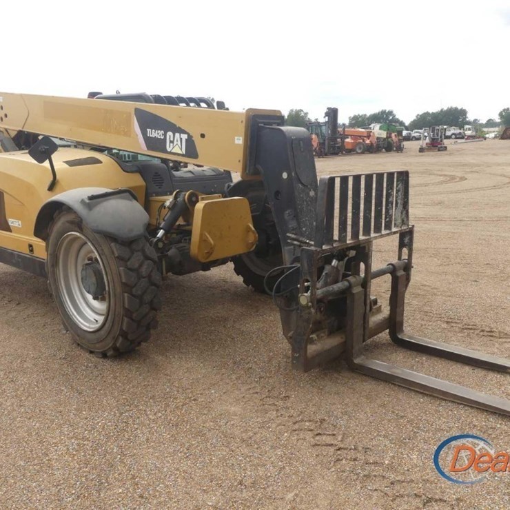 2014 CATERPILLAR TL642C
