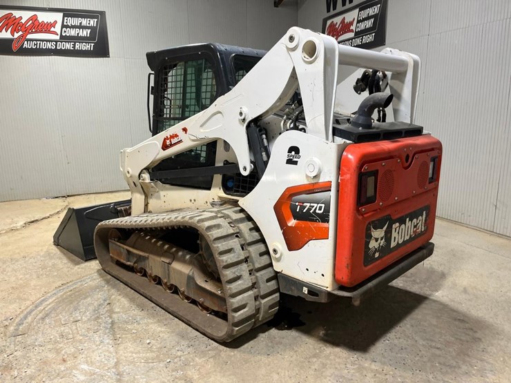 2023-bobcat-t770-image-3