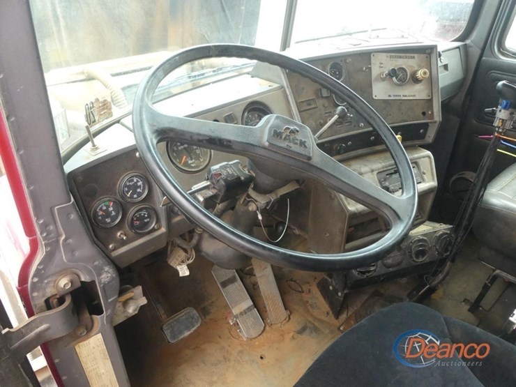 1998-mack-rd600gk-image-17