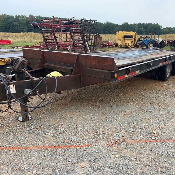 Belshe 8' x 25' T/A Pintle Hitch Trailer