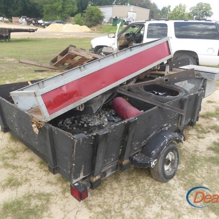 TRAILER (NO TITLE - BILL OF SALE ONLY) W/ WOODEN WALLS AND CONTENTS