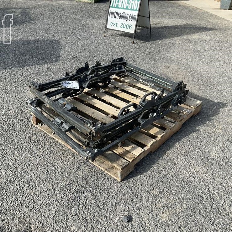 PALLET OF (5) KUBOTA SVL DOOR FRAMES