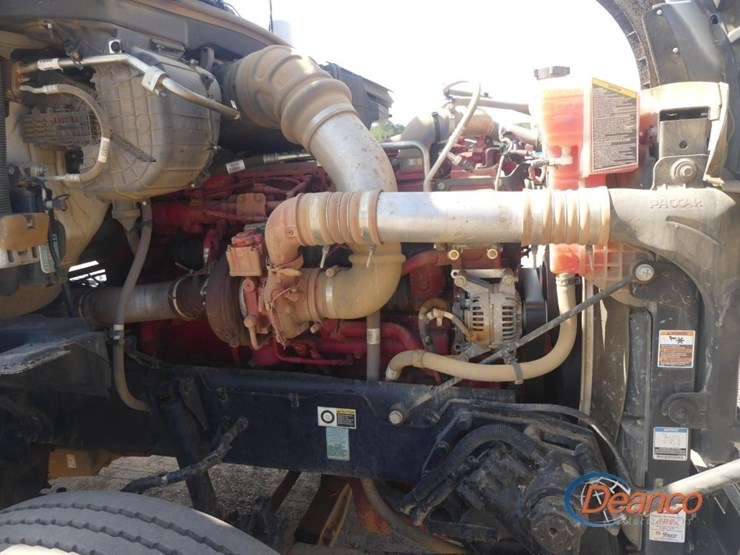 2024-kenworth-t880-image-15