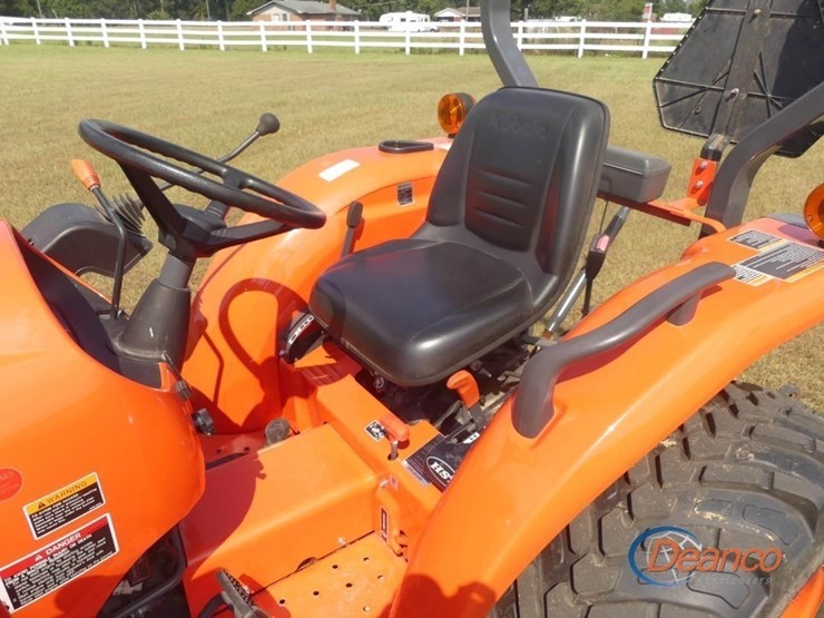 2022-kubota-l2501hst-image-12