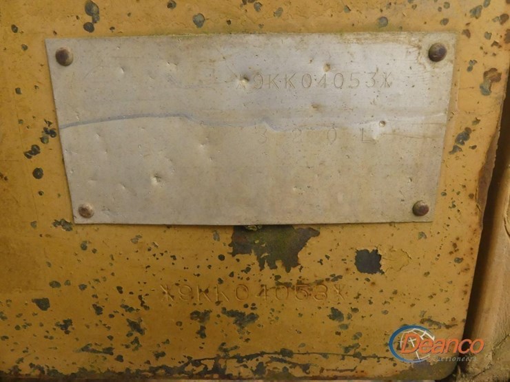 1995-caterpillar-320l-image-9
