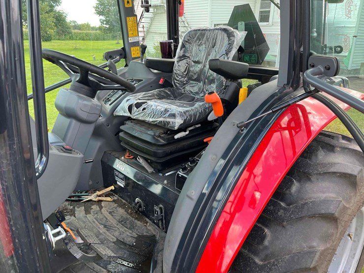 massey-ferguson-1755m-image-20