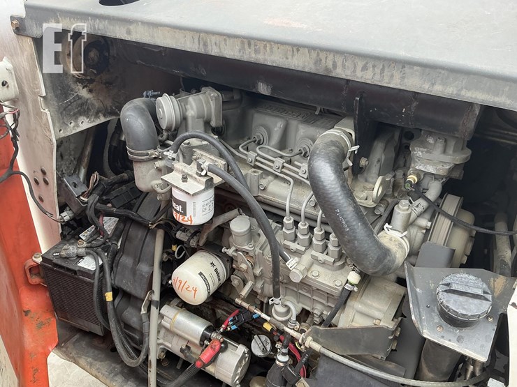 2012-bobcat-t750-image-13