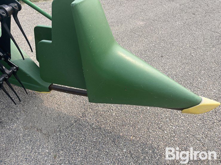 2005-john-deere-635f-image-17