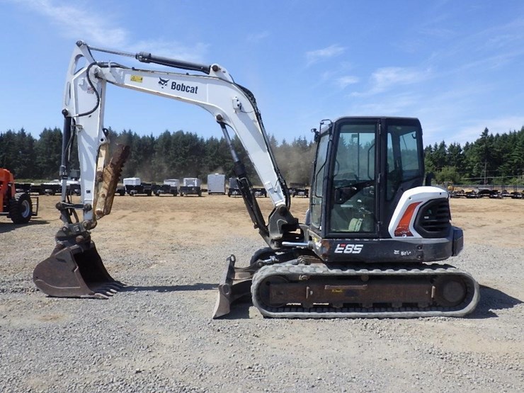 2019-bobcat-e85-image-6