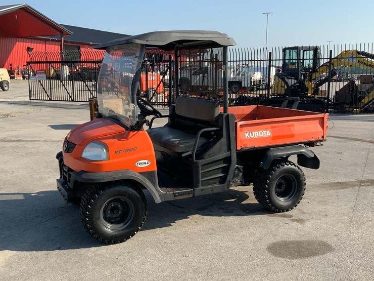 2001-kubota-rtv900-image-8