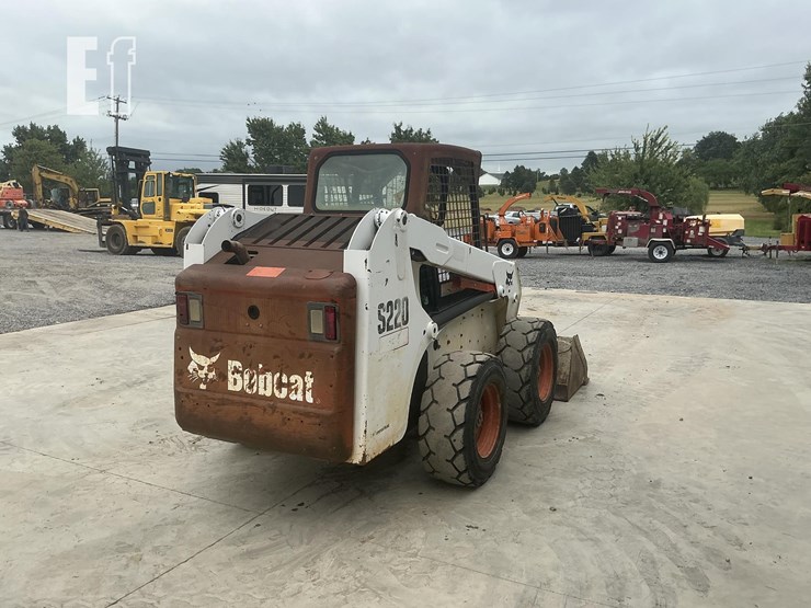 2006-bobcat-s220-image-4