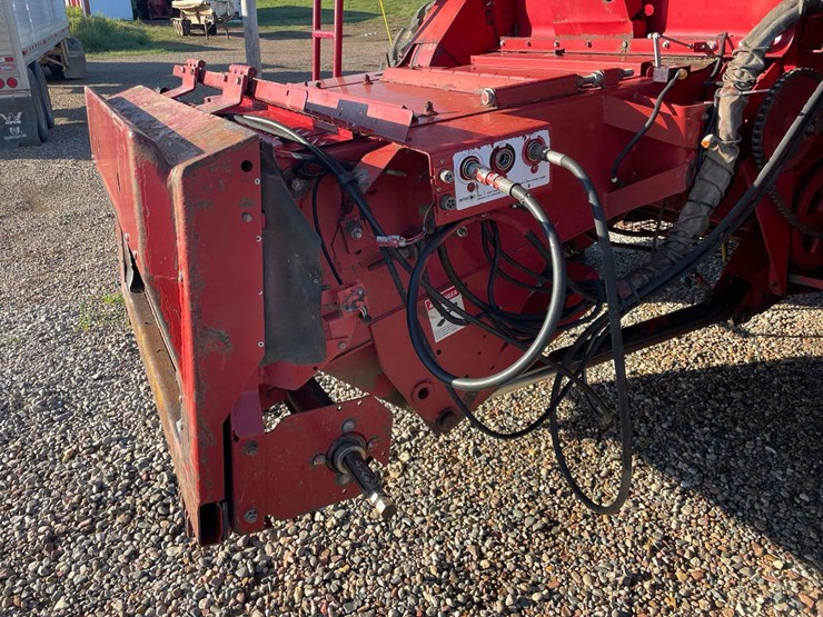 1997-case-ih-2166-image-29