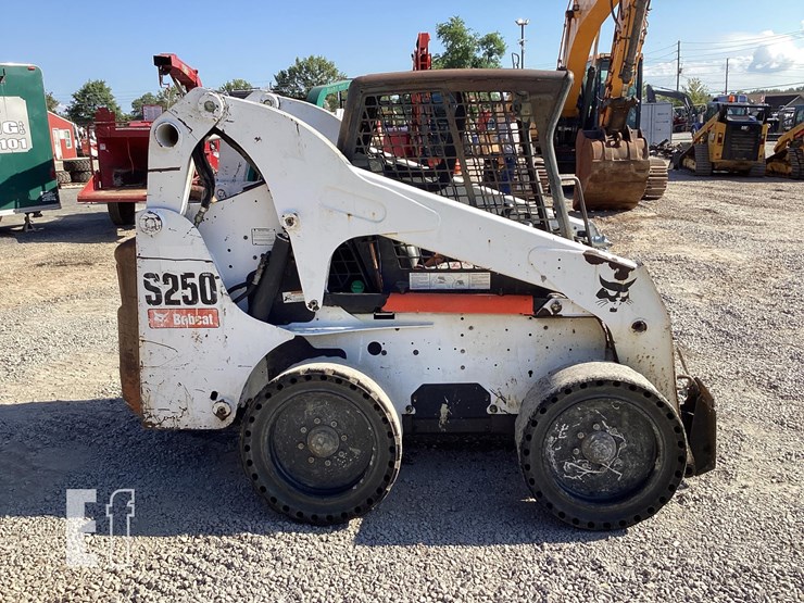 2008-bobcat-s250-image-5