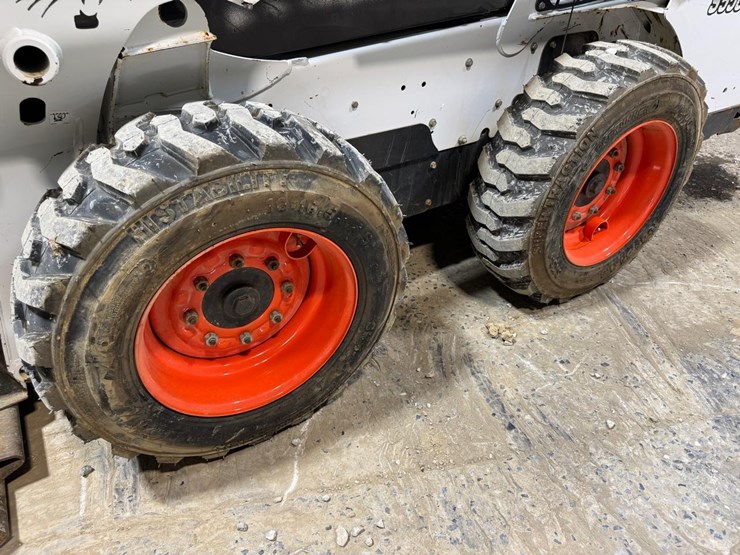 2019-bobcat-s550-image-12