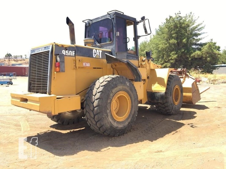 1994-caterpillar-950f2-7500-image-3